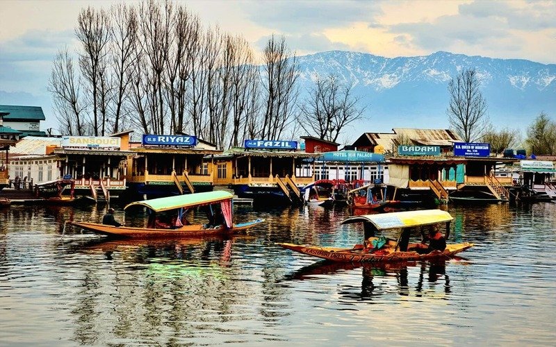 Kashmir Tour Packages From Jabalpur