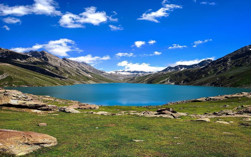 Kashmir Family Tour Package From Bangalore