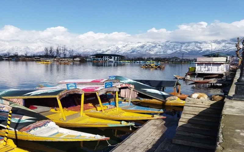 Srinagar Tour Package From Chennai