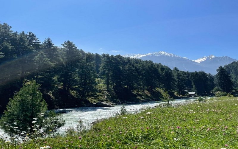 Srinagar Tour Package From Rajkot